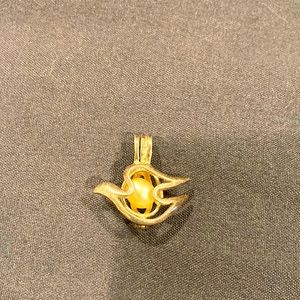 Sterling Pearl Bird Pendant